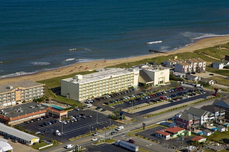 Ramada Plaza By Wyndham Nags Head Oceanfront Hotel Kill Devil Hills Exterior photo